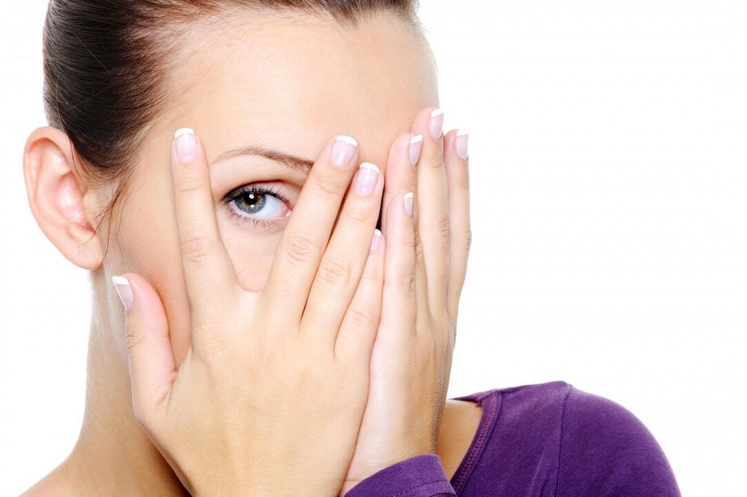 Eye exercise through fingers